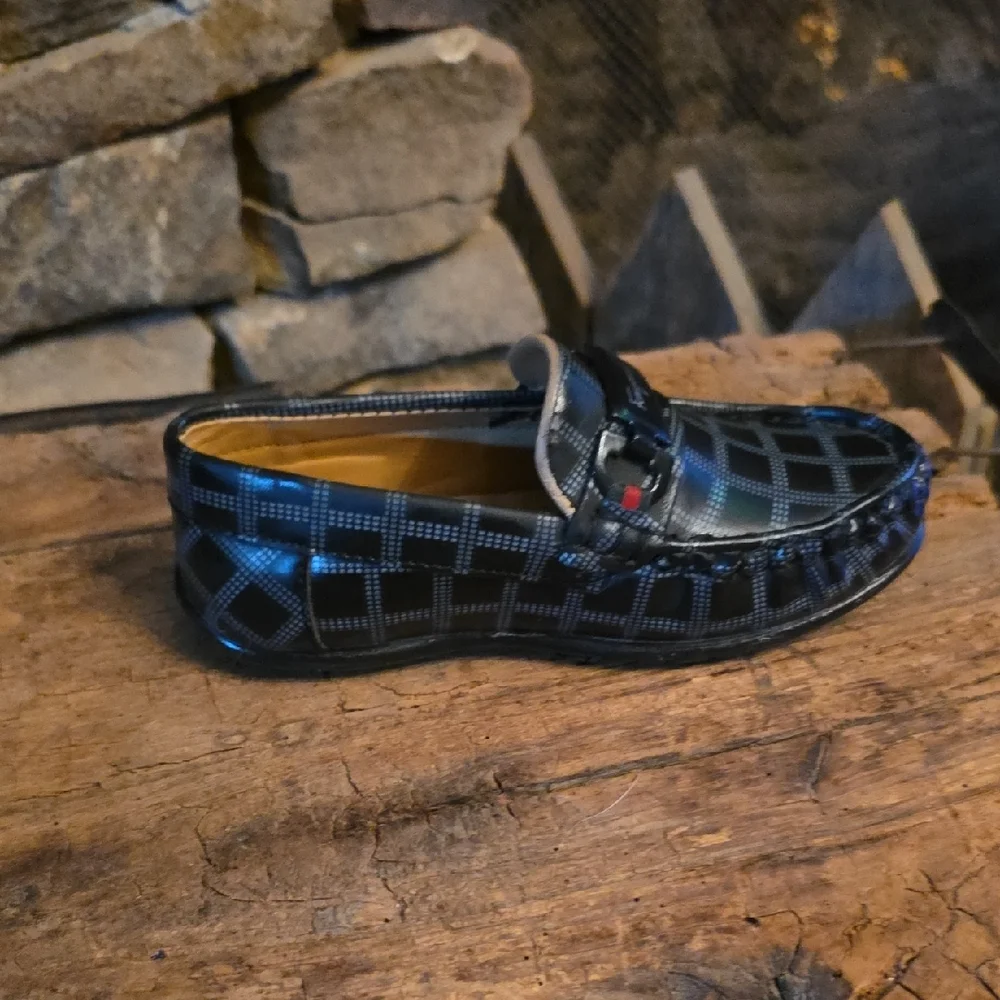 Salvatore Ferragamo stylish black